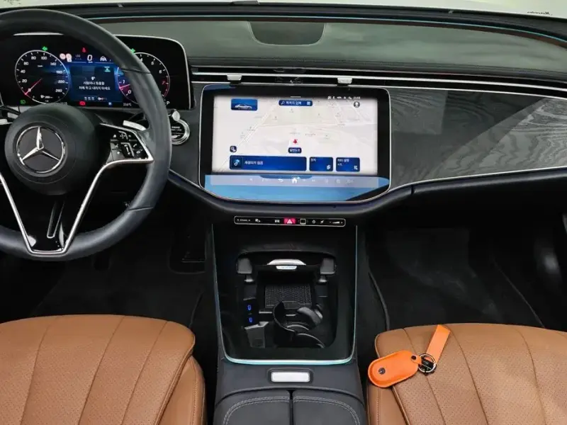 2025 Mercedes-Benz E-Класс с пробегом 9 717 км