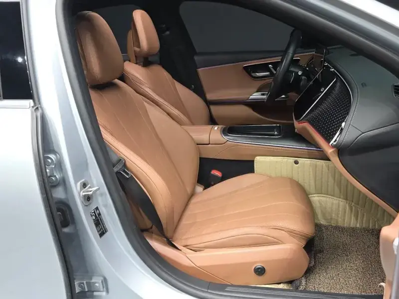 2024 Mercedes-Benz E-Класс с пробегом 18 510 км