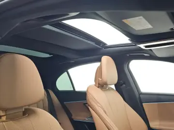 2025 Mercedes-Benz E-Класс с пробегом 9 717 км