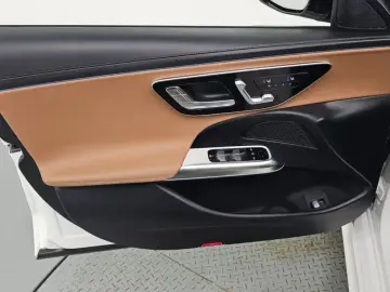 2025 Mercedes-Benz E-Класс с пробегом 9 717 км