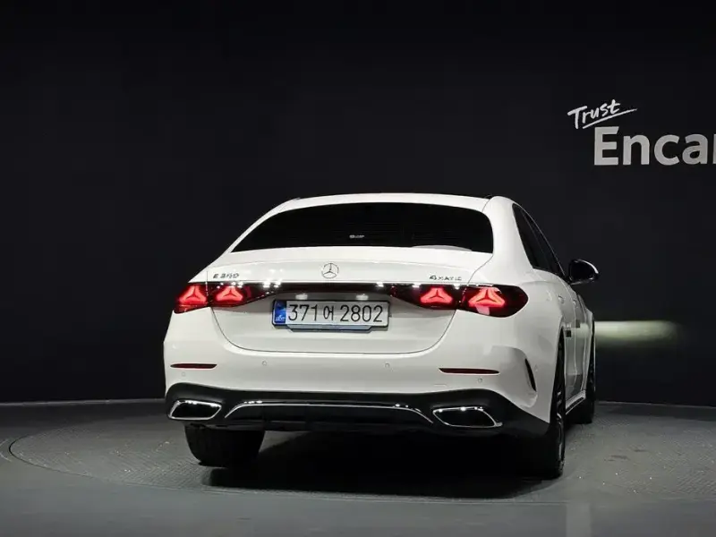 2026 Mercedes-Benz E-Класс с пробегом 14 397 км