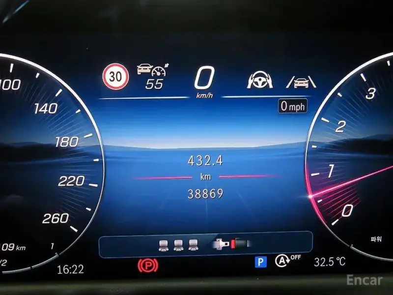 2024 Mercedes-Benz E-Класс с пробегом 38 845 км