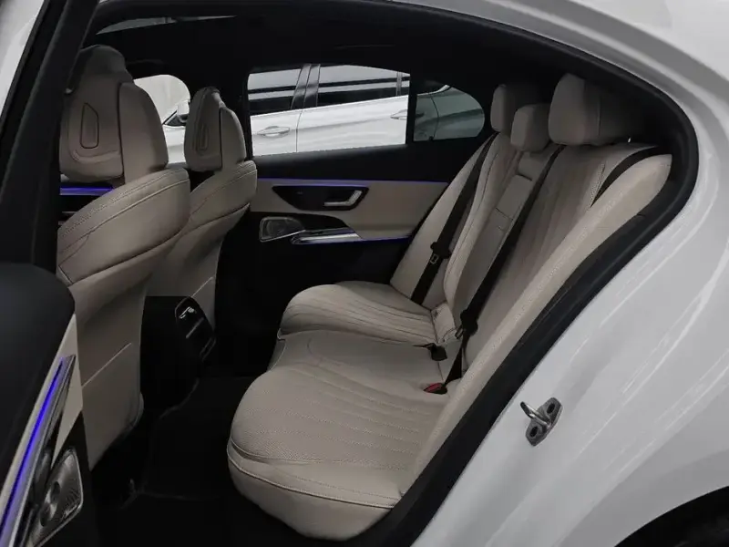 2026 Mercedes-Benz E-Класс с пробегом 14 397 км