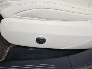 2026 Mercedes-Benz E-Класс с пробегом 14 397 км