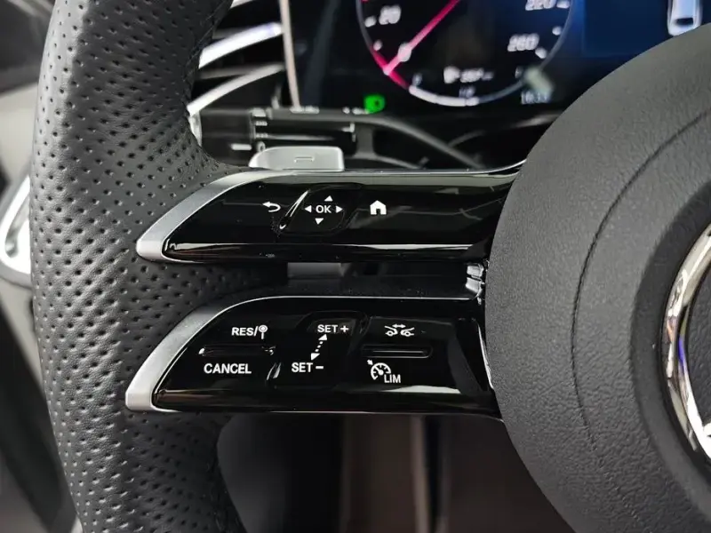 2026 Mercedes-Benz E-Класс с пробегом 14 397 км