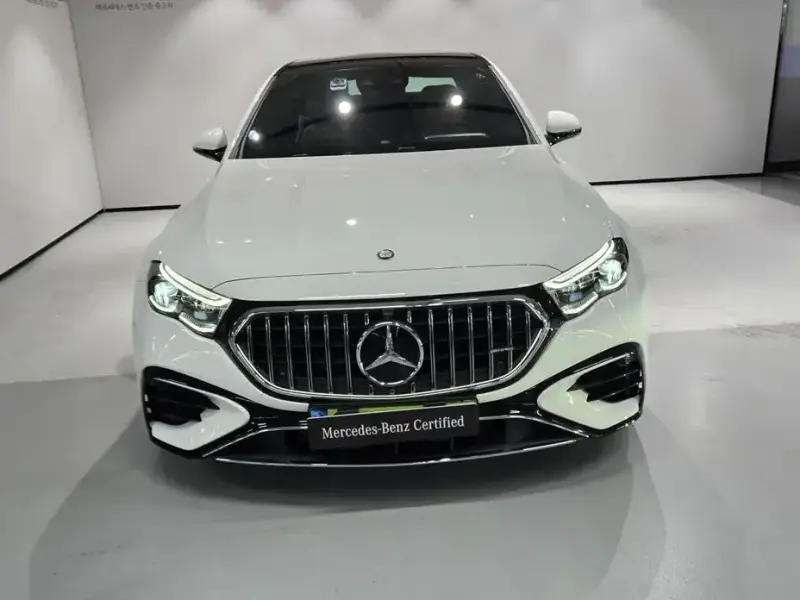 2026 Mercedes-Benz E-Класс с пробегом 4 072 км