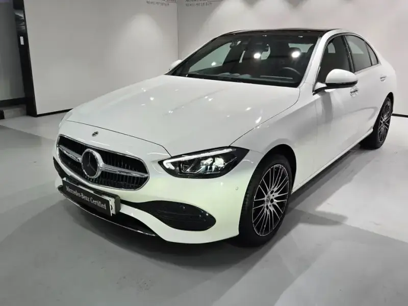2026 Mercedes-Benz E-Класс с пробегом 4 072 км