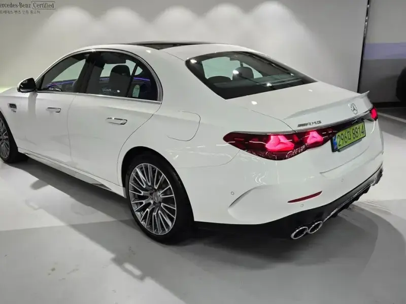 2026 Mercedes-Benz E-Класс с пробегом 4 072 км