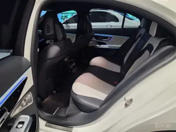 2025 Mercedes-Benz E-Класс с пробегом 6 588 км