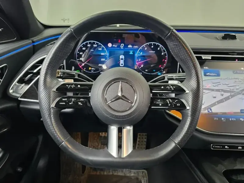 2024 Mercedes-Benz E-Класс с пробегом 43 151 км