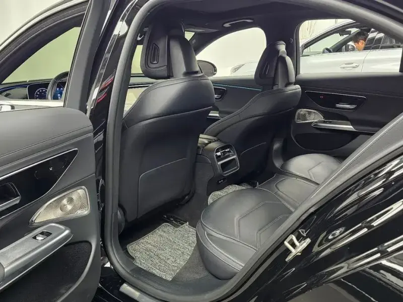2024 Mercedes-Benz E-Класс с пробегом 43 151 км