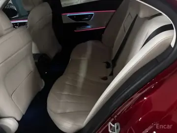 2025 Mercedes-Benz E-Класс с пробегом 8 901 км