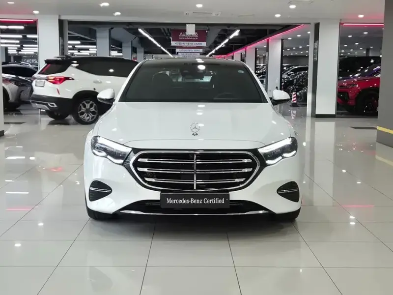 2025 Mercedes-Benz E-Класс с пробегом 2 510 км