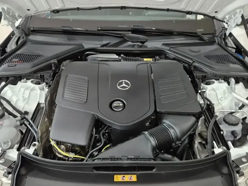 2025 Mercedes-Benz E-Класс с пробегом 2 510 км