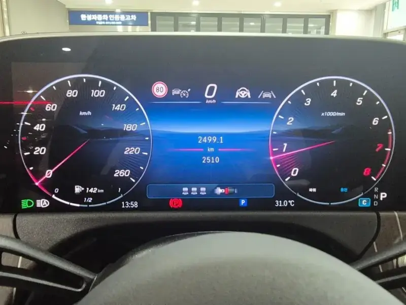 2025 Mercedes-Benz E-Класс с пробегом 2 510 км