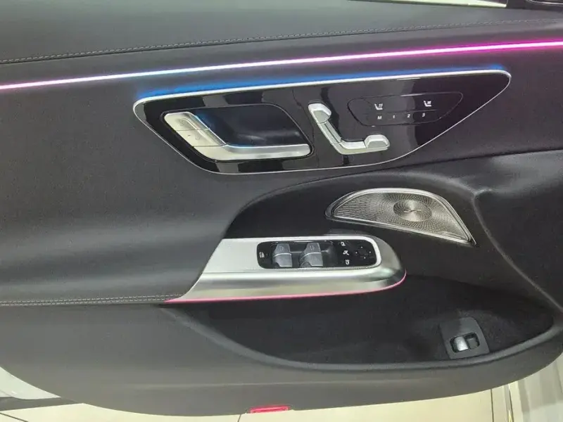 2025 Mercedes-Benz E-Класс с пробегом 2 510 км