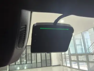 2025 Mercedes-Benz E-Класс с пробегом 2 510 км
