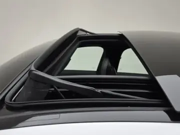 2025 Mercedes-Benz E-Класс с пробегом 6 777 км