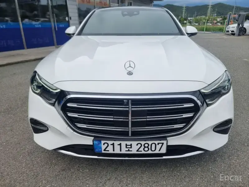 2024 Mercedes-Benz E-Класс с пробегом 14 000 км