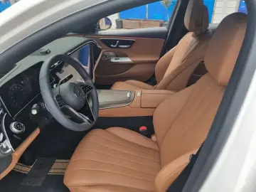 2024 Mercedes-Benz E-Класс с пробегом 14 000 км