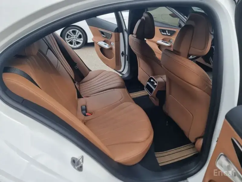 2024 Mercedes-Benz E-Класс с пробегом 14 000 км