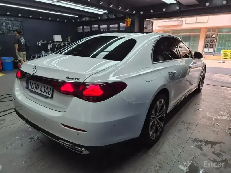 2024 Mercedes-Benz E-Класс с пробегом 23 120 км