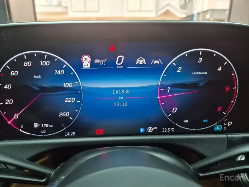 2024 Mercedes-Benz E-Класс с пробегом 23 120 км
