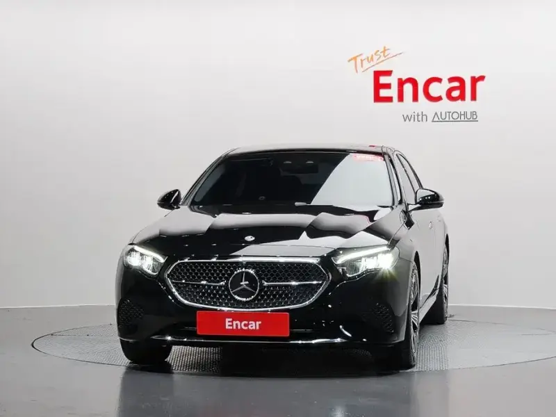 2025 Mercedes-Benz E-Класс с пробегом 9 684 км