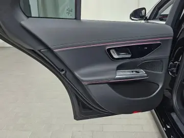 2025 Mercedes-Benz E-Класс с пробегом 9 684 км