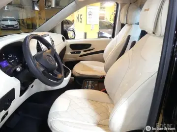 2020 Mercedes-Benz V-Класс с пробегом 30 652 км