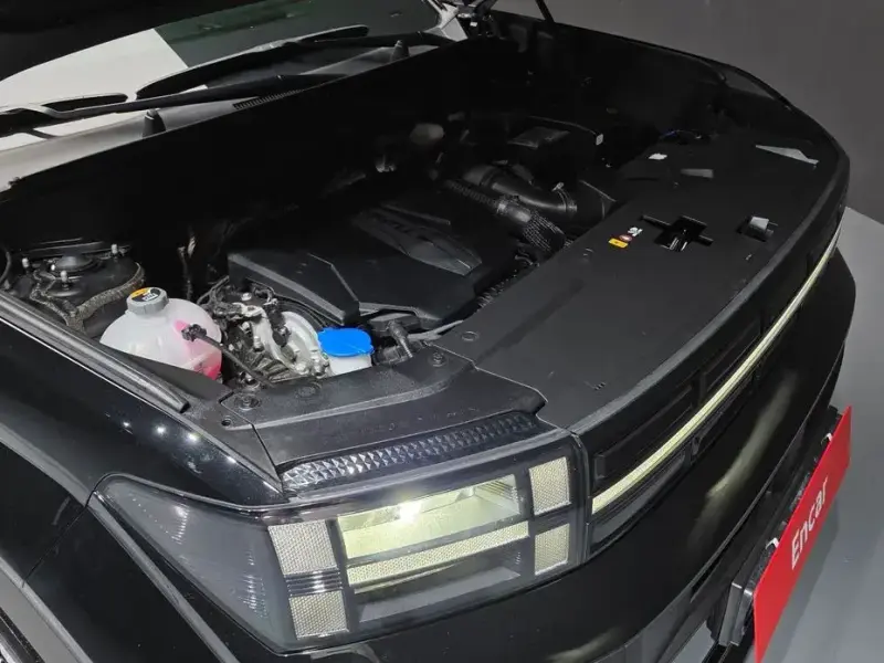 2025 Hyundai Santa Fe с пробегом 21 005 км