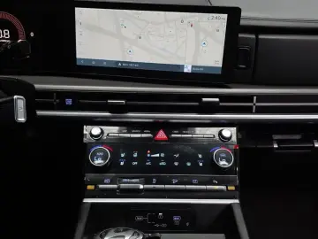 2025 Hyundai Santa Fe с пробегом 21 005 км