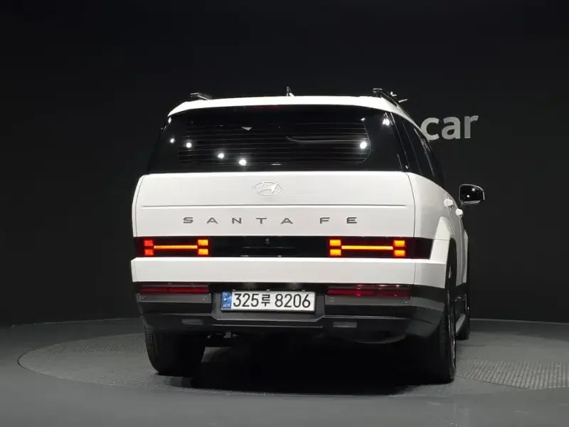 2024 Hyundai Santa Fe с пробегом 9 046 км