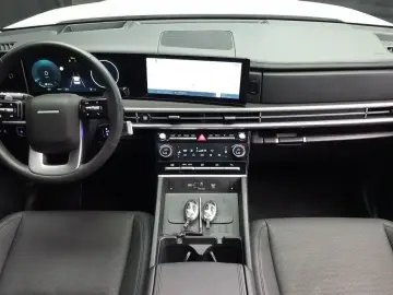 2024 Hyundai Santa Fe с пробегом 9 046 км