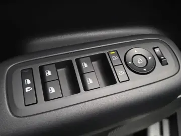 2024 Hyundai Santa Fe с пробегом 9 046 км