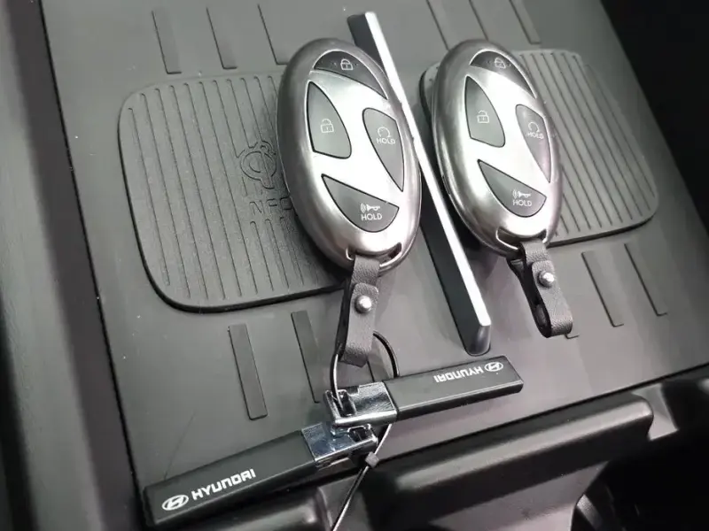 2024 Hyundai Santa Fe с пробегом 9 046 км