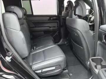 2024 Hyundai Santa Fe с пробегом 30 459 км