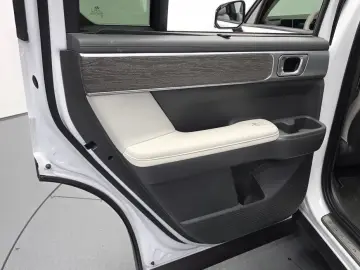 2024 Hyundai Santa Fe с пробегом 54 024 км