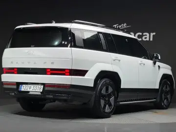 2024 Hyundai Santa Fe с пробегом 32 504 км