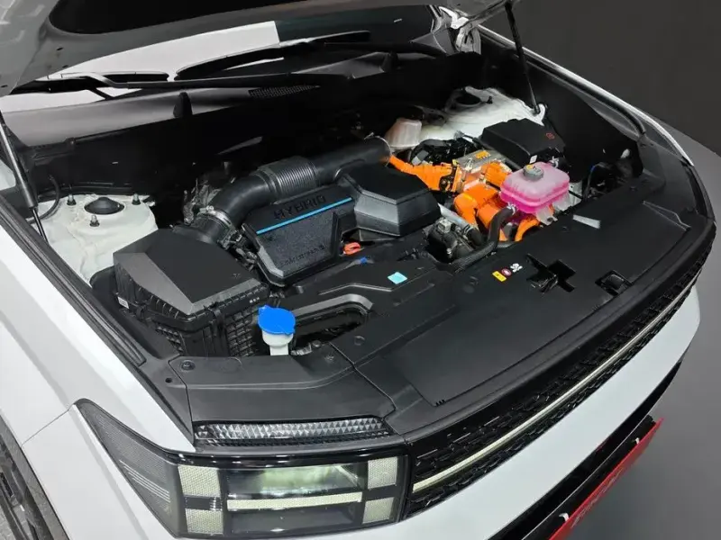 2024 Hyundai Santa Fe с пробегом 32 504 км