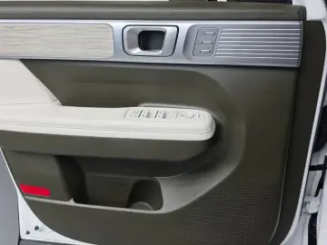 2024 Hyundai Santa Fe с пробегом 32 504 км