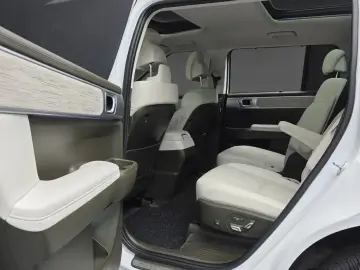 2024 Hyundai Santa Fe с пробегом 32 504 км