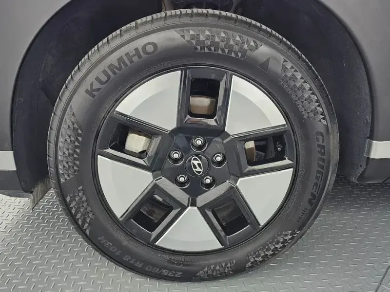 2024 Hyundai Santa Fe с пробегом 57 192 км