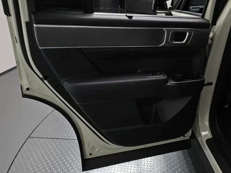 2024 Hyundai Santa Fe с пробегом 57 192 км