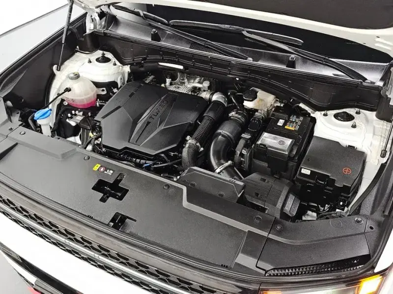 2023 Hyundai Santa Fe с пробегом 14 400 км
