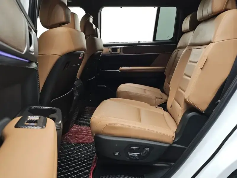 2023 Hyundai Santa Fe с пробегом 14 400 км