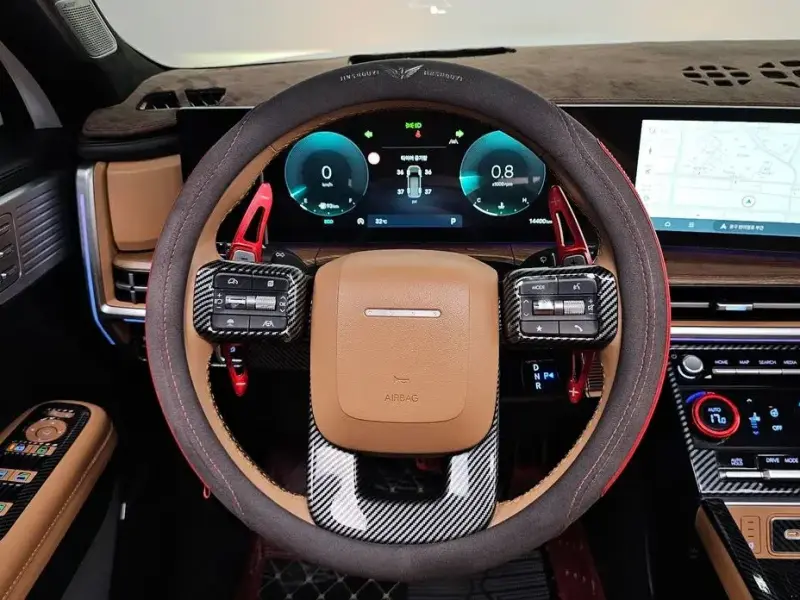 2023 Hyundai Santa Fe с пробегом 14 400 км