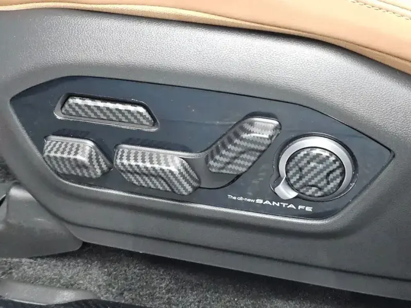 2023 Hyundai Santa Fe с пробегом 14 400 км