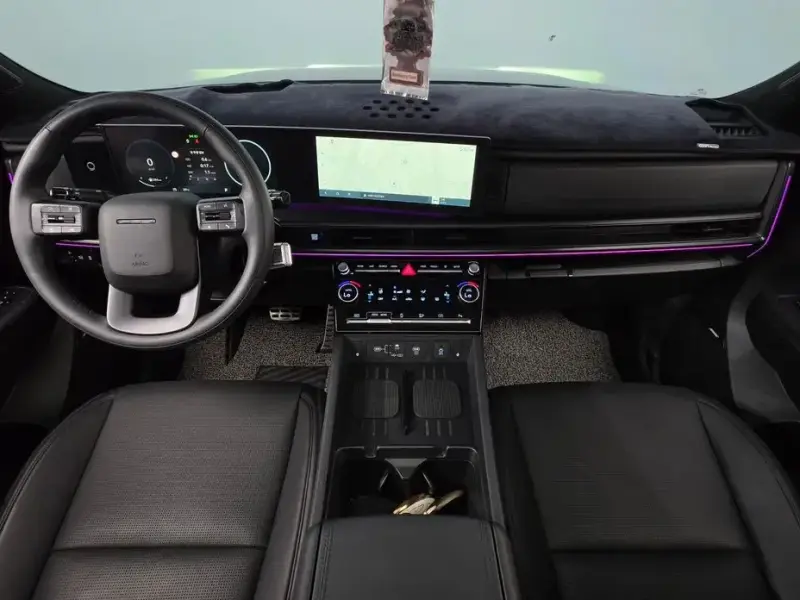 2024 Hyundai Santa Fe с пробегом 10 279 км