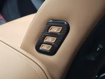 2023 Hyundai Santa Fe с пробегом 14 400 км